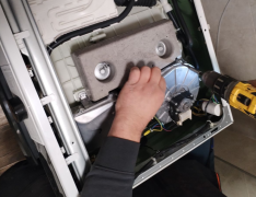 Veš mašina škripi kada se okreće bubanj